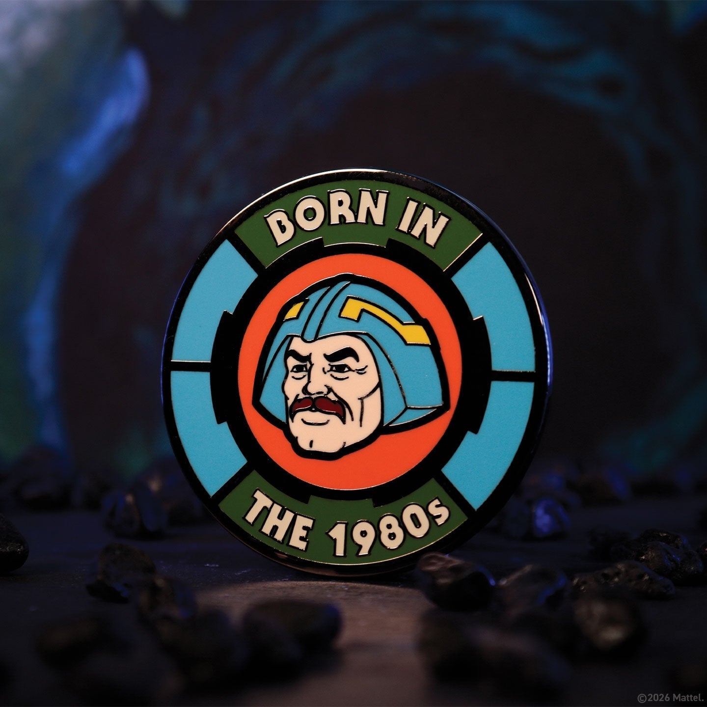 Display de 12 blind boxes Masters of the Universe - pin’s mystère - mise en situation 5