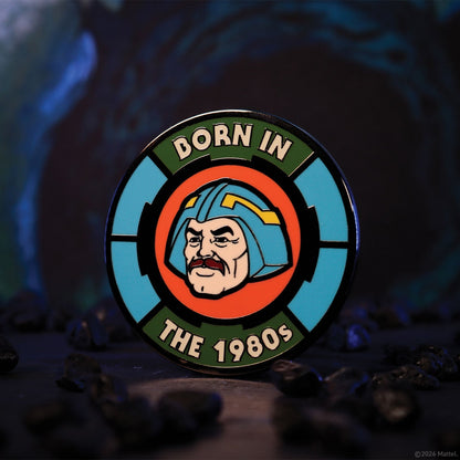Display de 12 blind boxes Masters of the Universe - pin’s mystère - mise en situation 5