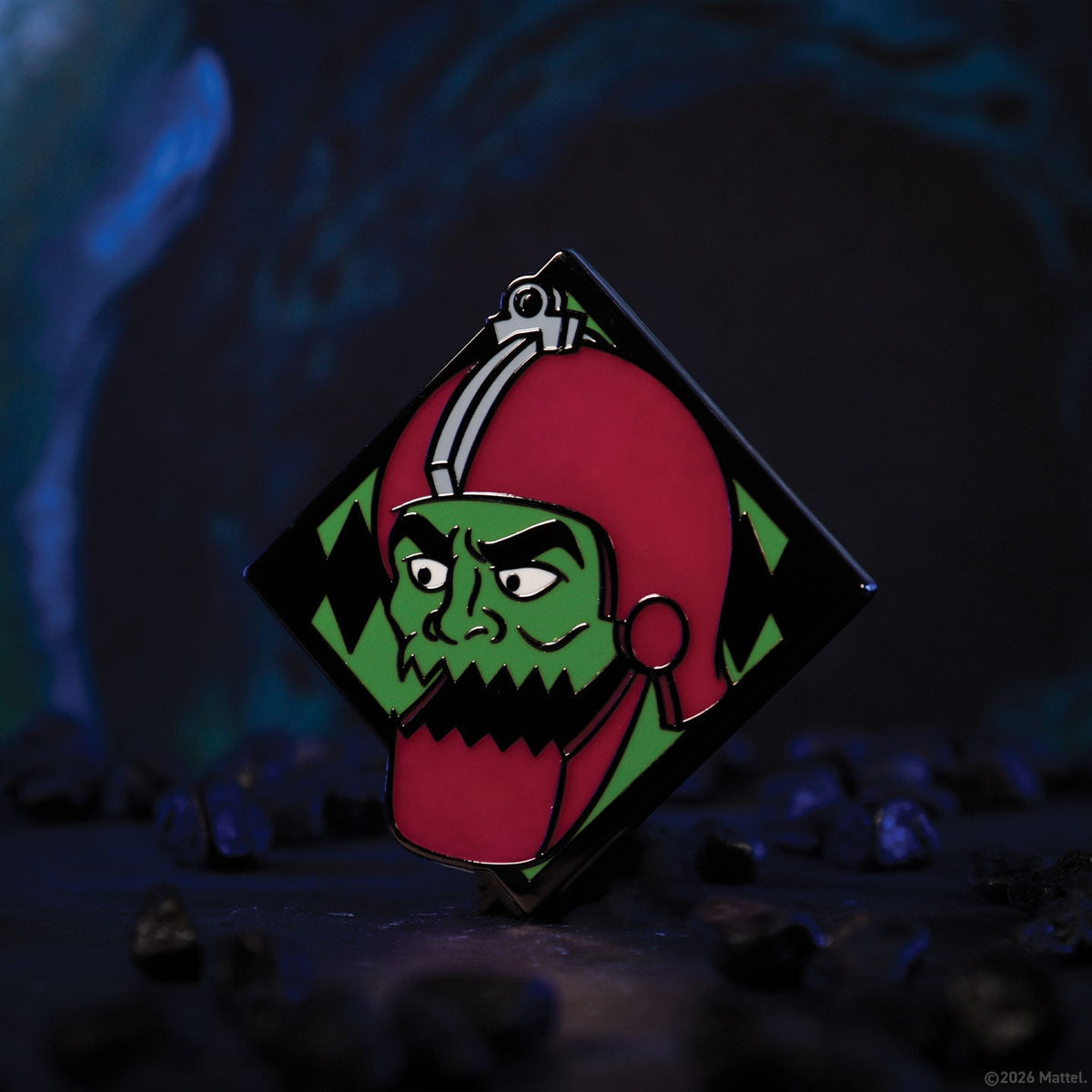 Display de 12 blind boxes Masters of the Universe - pin’s mystère - mise en situation 9