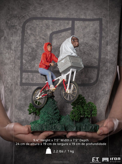 Statue E.T. & Elliot – E.T. der Außerirdische – Art Scale 1/10