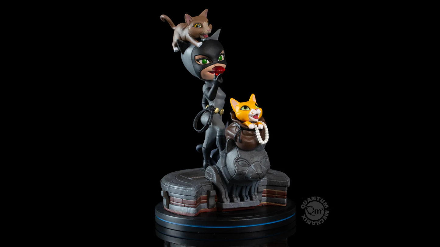 Catwoman Q-Fig Elite