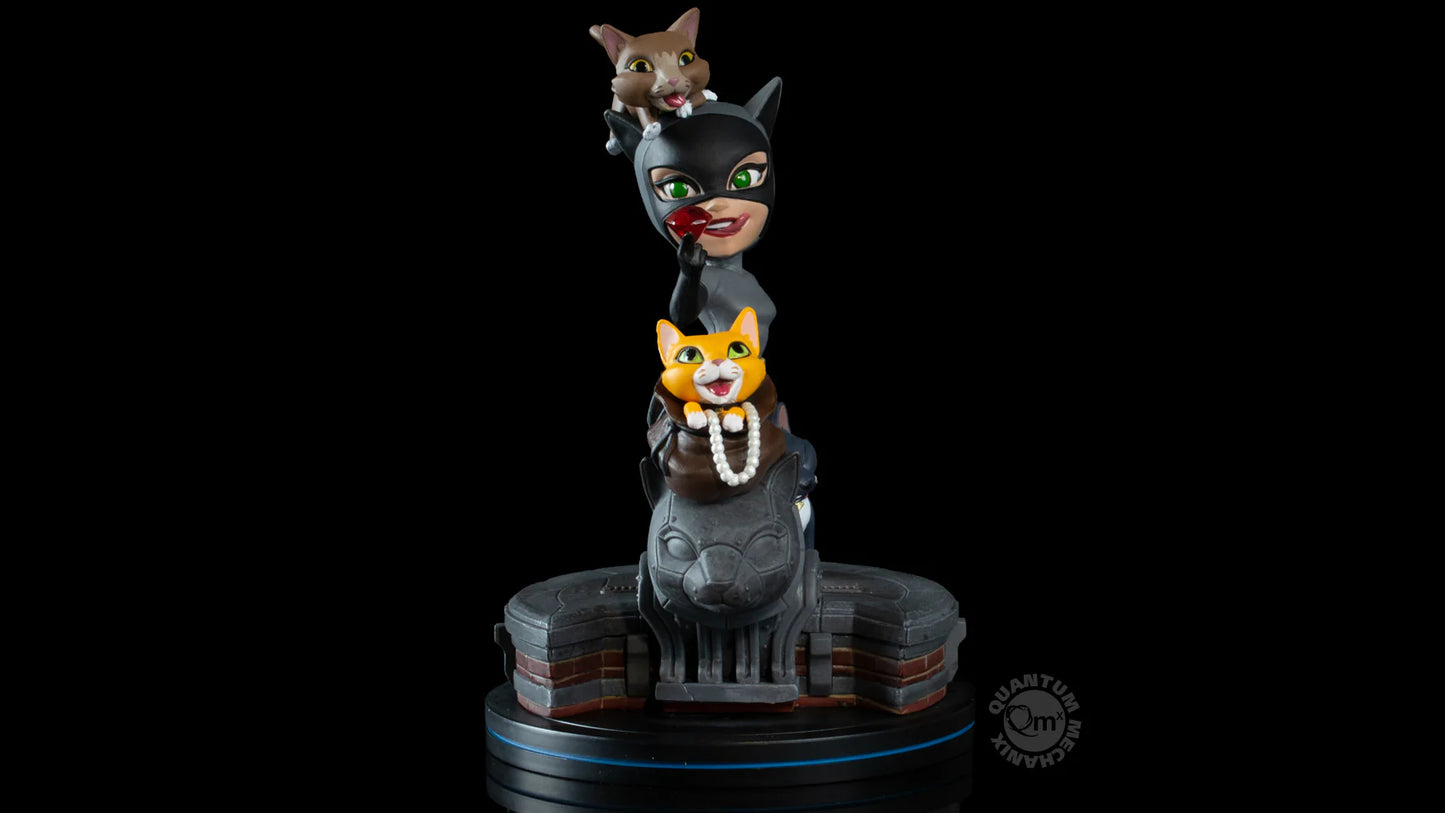 Catwoman Q-Fig Elite 