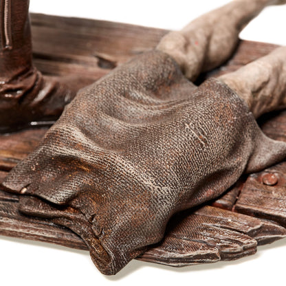 Red Pyramid Thing statuette - Limited Edition