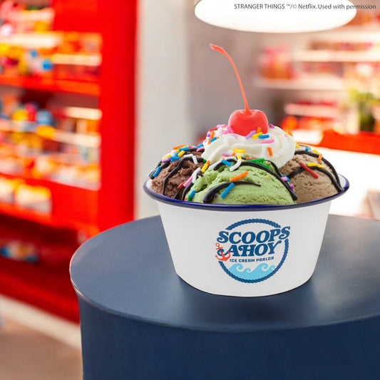 Eisbecher und Scoops Ahoy Hut