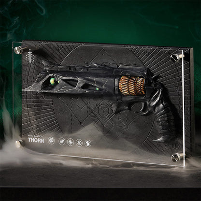 Plaque Réplique Destiny Exotic Armory Collection "Thorn"
