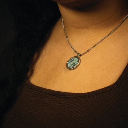 Collier Avatar : Le Dernier Maître de l’Air - Glow-in-the-Dark ElementsBCollier Avatar : Le Dernier Maître de l’Air - Glow-in-the-Dark ElementsiCollier Avatar : Le Dernier Maître de l’Air - Glow-in-the-Dark ElementsjCollier Avatar : Le Dernier Maître de l’Air - Glow-in-the-Dark ElementsoCollier Avatar : Le Dernier Maître de l’Air - Glow-in-the-Dark ElementsuCollier Avatar : Le Dernier Maître de l’Air - Glow-in-the-Dark Elements Collier Avatar : Le Dernier Maître de l’Air - Glow-in-the-Dark ElementscCollier 
