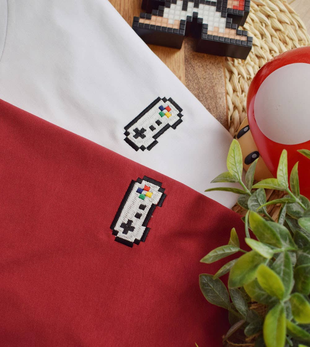 T-Shirt mit Manette-Stickerei