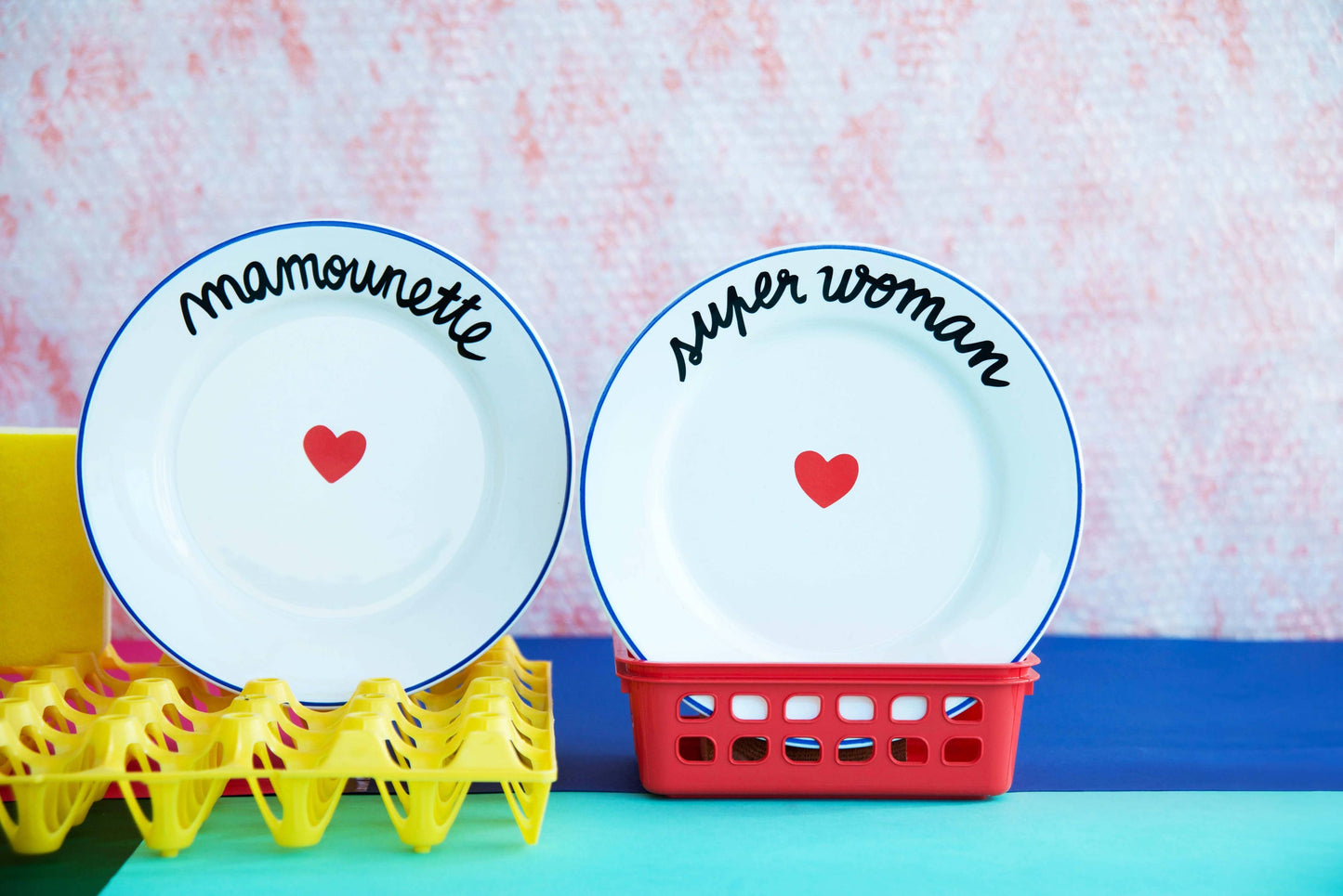 FAMILY HAS A BLAST Teller - Super Woman