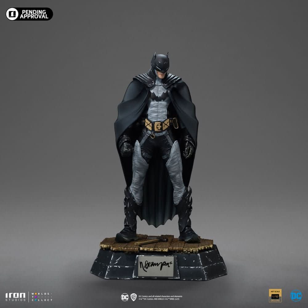 Batman by Rafael Grampá Statue (Signed Version) - DC Comics Series #9 - Art Scale 1/10
