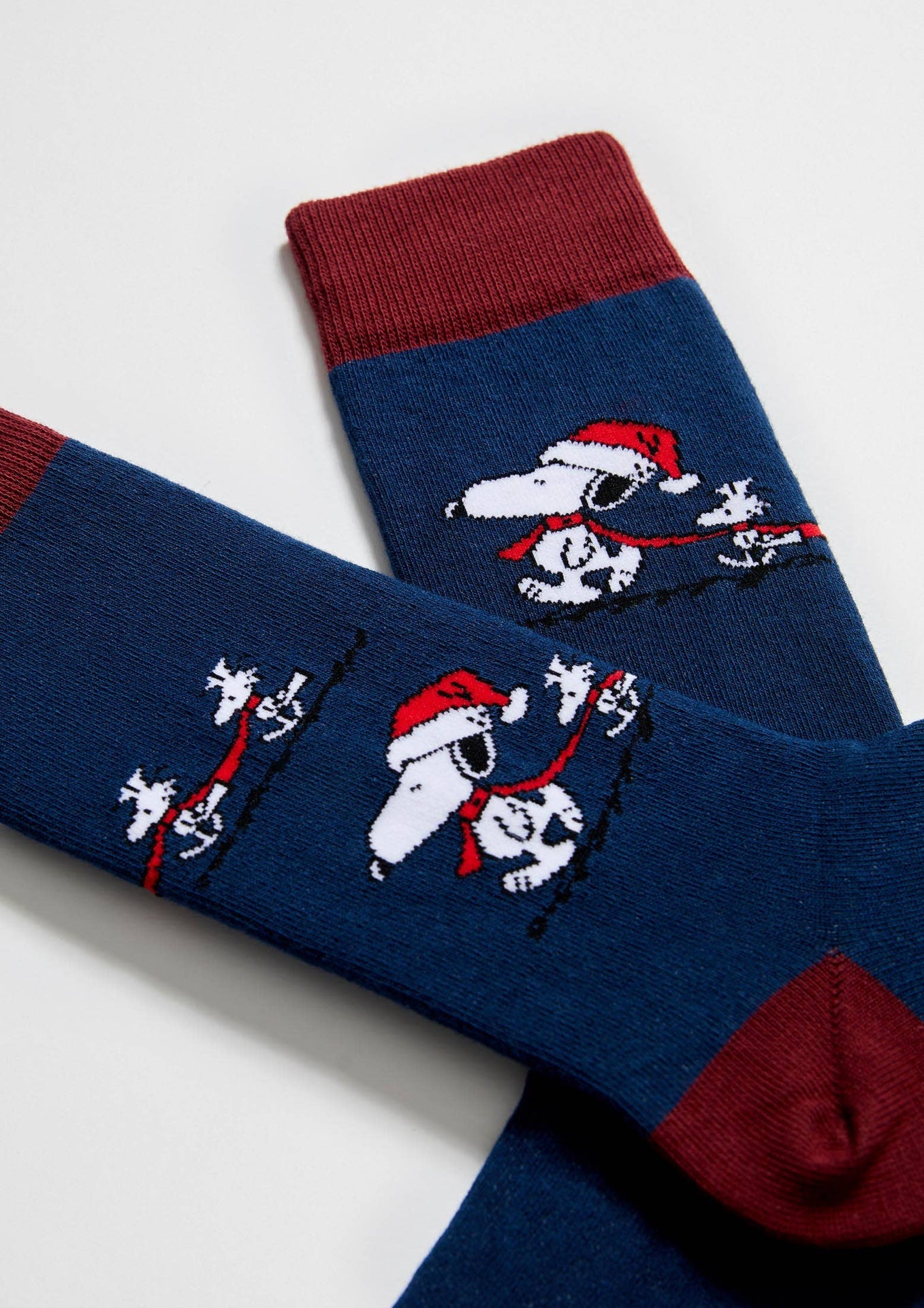 BeSnoopy Weihnachtsmann-Socken