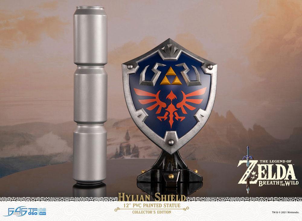 The Legend of Zelda: Breath of the Wild Statue - Hylian Shield Collector's Edition