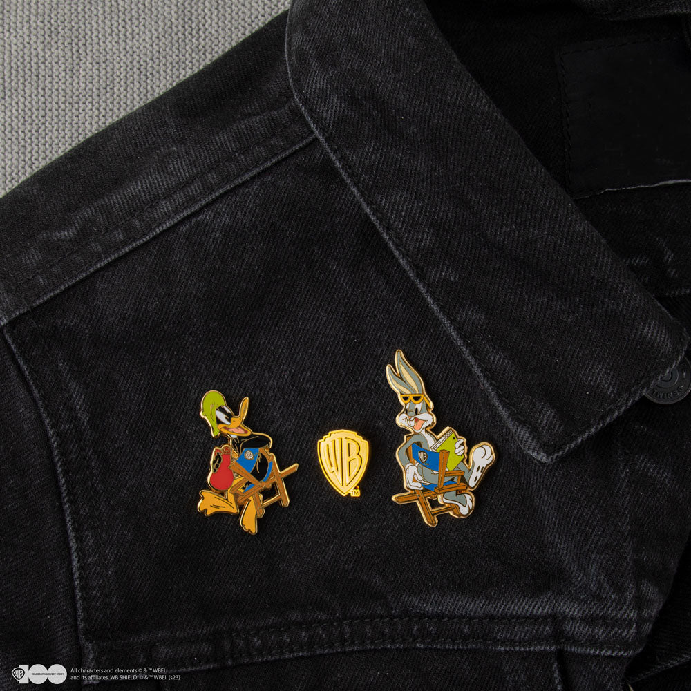 Pins Bugs Bunny und Daffy Duck bei Warner Bros 