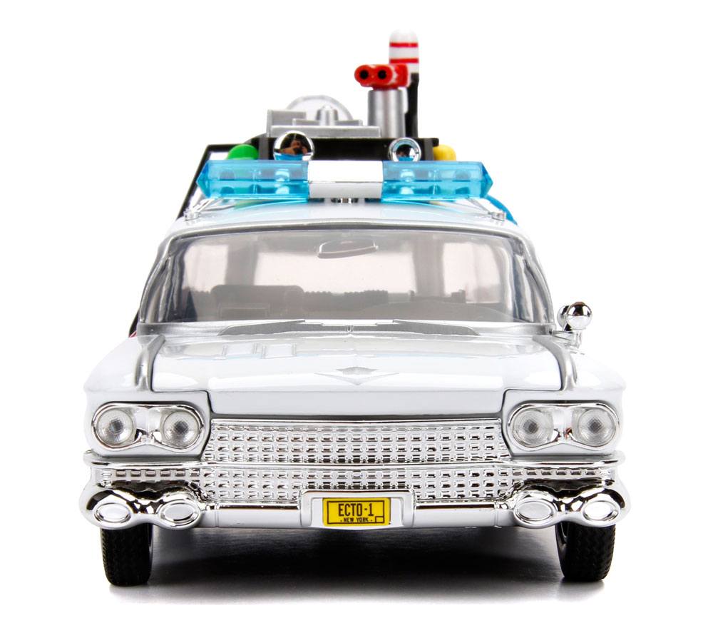 Ecto-1; 1:24