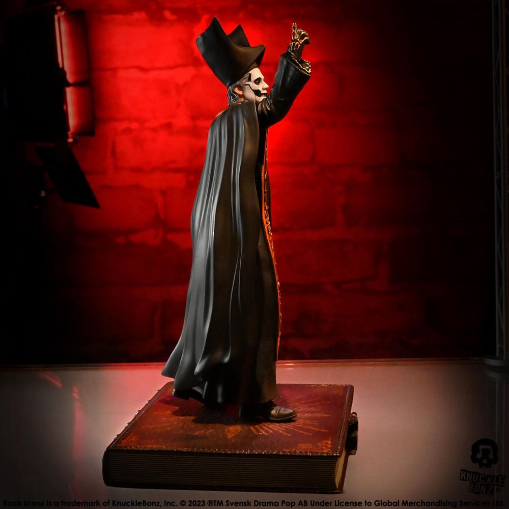 Papa Emeritus IV Statuette (Schwarze Roben) - Rock Iconz 