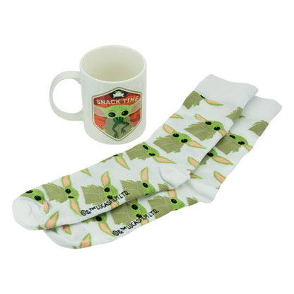 Das Mandalorian-Becher- und Socken-Set 