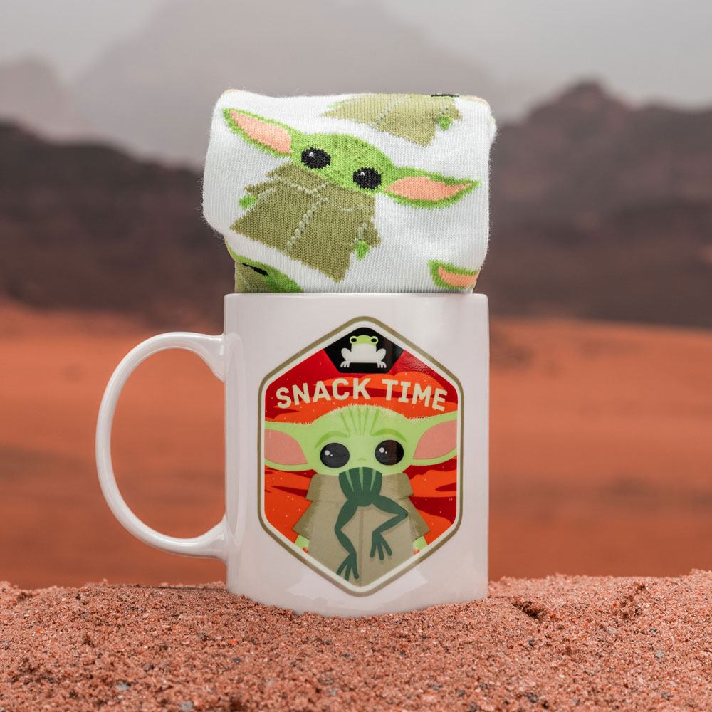 The Mandalorian Mug and Socks Set 